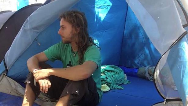 Hvordan leve i telt. Kjøp eller finne en 2 eller 3 rom.