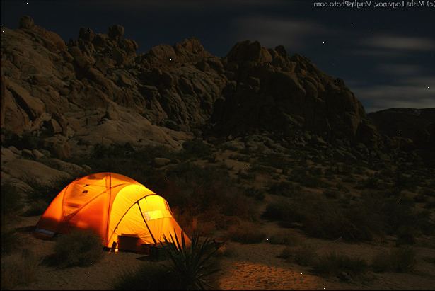 Hvordan leir i nærheten av Joshua Tree National Park. Vet at innsiden Joshua Tree National Park, det er 9 forskjellige campingplasser.